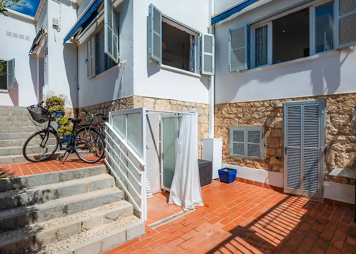 Casa Antonia Nyaraló *